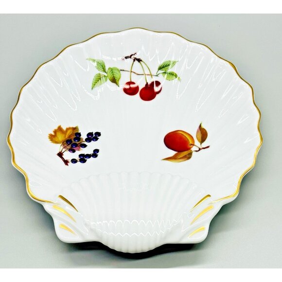 Royal Worcester Evesham Gold Scalloped Shell Dish England Vintage 8.5 inch - Picture 1 of 8